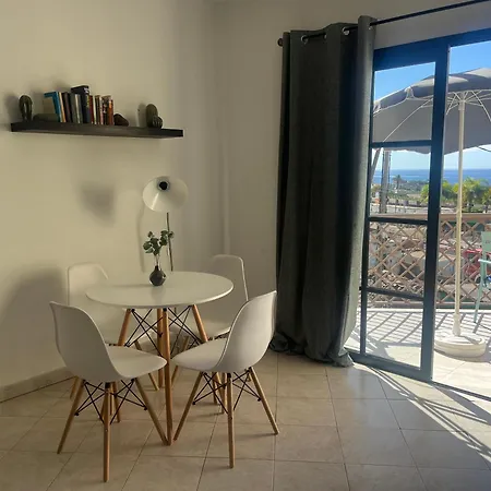 La C Apartment